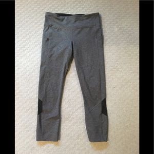 Grey/Black Lululemon Capri Size 6